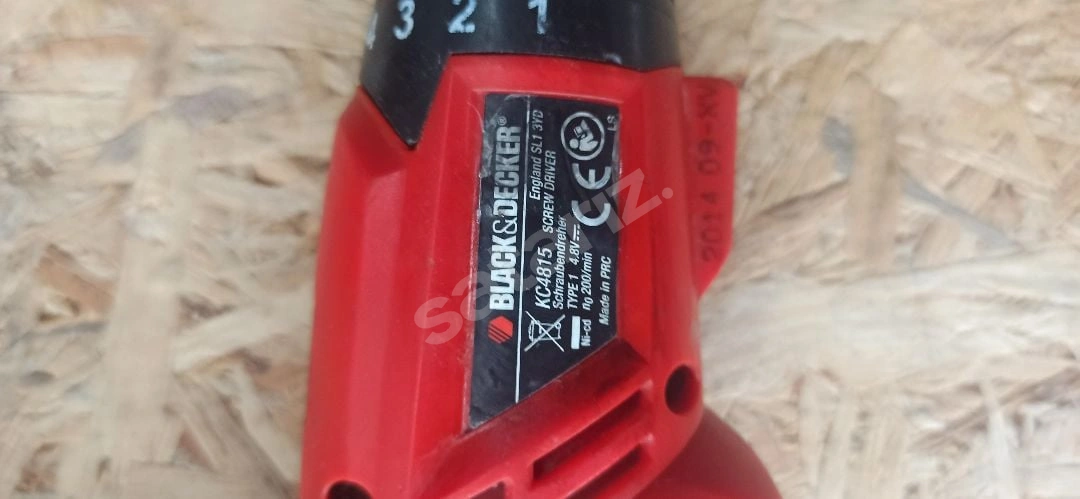 Black& Decker Şarjlı Vidalama KC4815