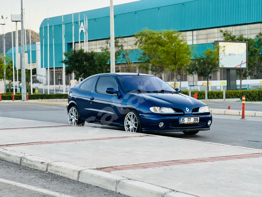 KUSURSUZ RENAULT MEGANE 1 KLIMALI SIFIR ÇELIK JANT
