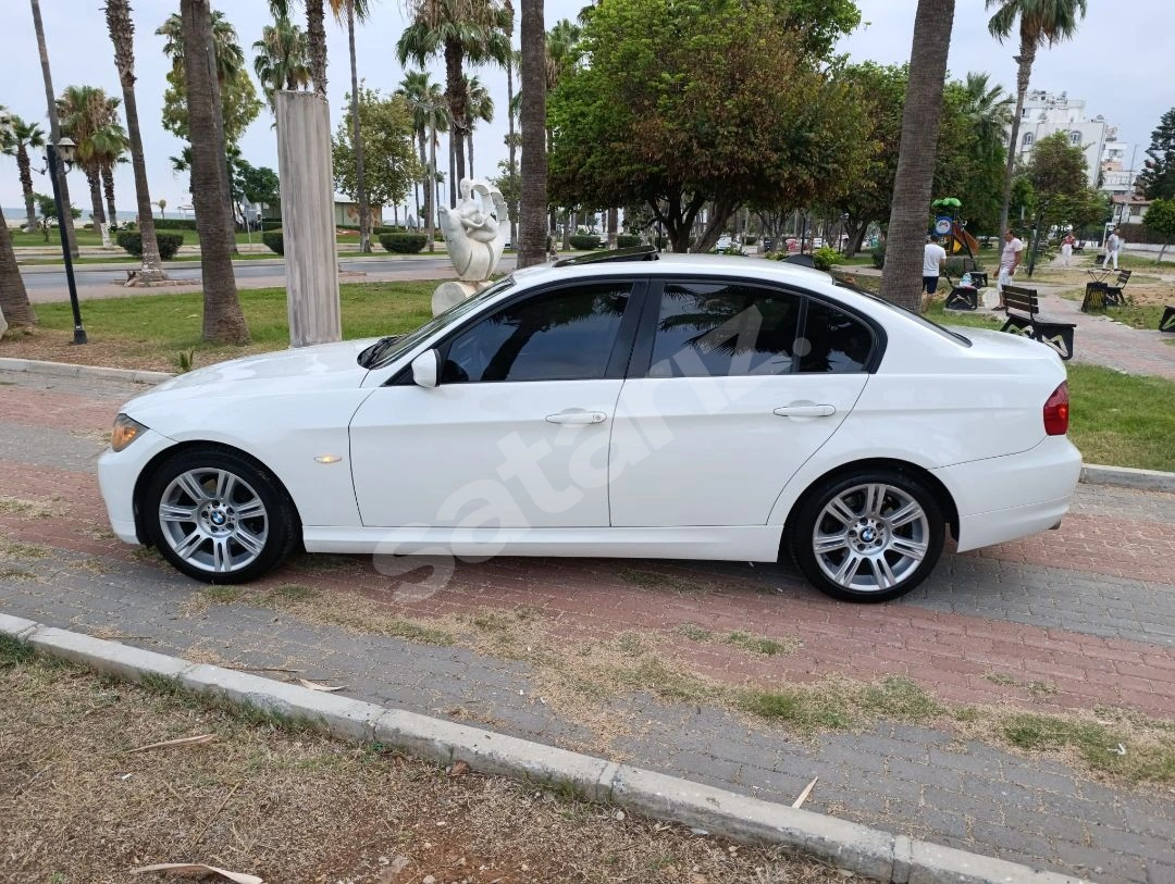 2011 3.20D SUNROOFLU TEMİZ BAKİMLİ E90 LCİ