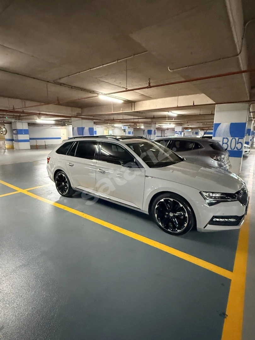 Fark Edilmek İsteyenlere İlk kullanıcısından Skoda Superb