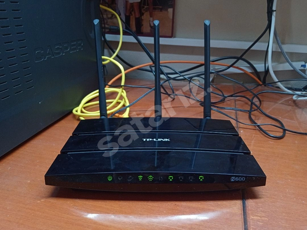 TP-Link N600 Wireless Dual Band Gigabit ADSL2+ Modem Router (TD-W8980)