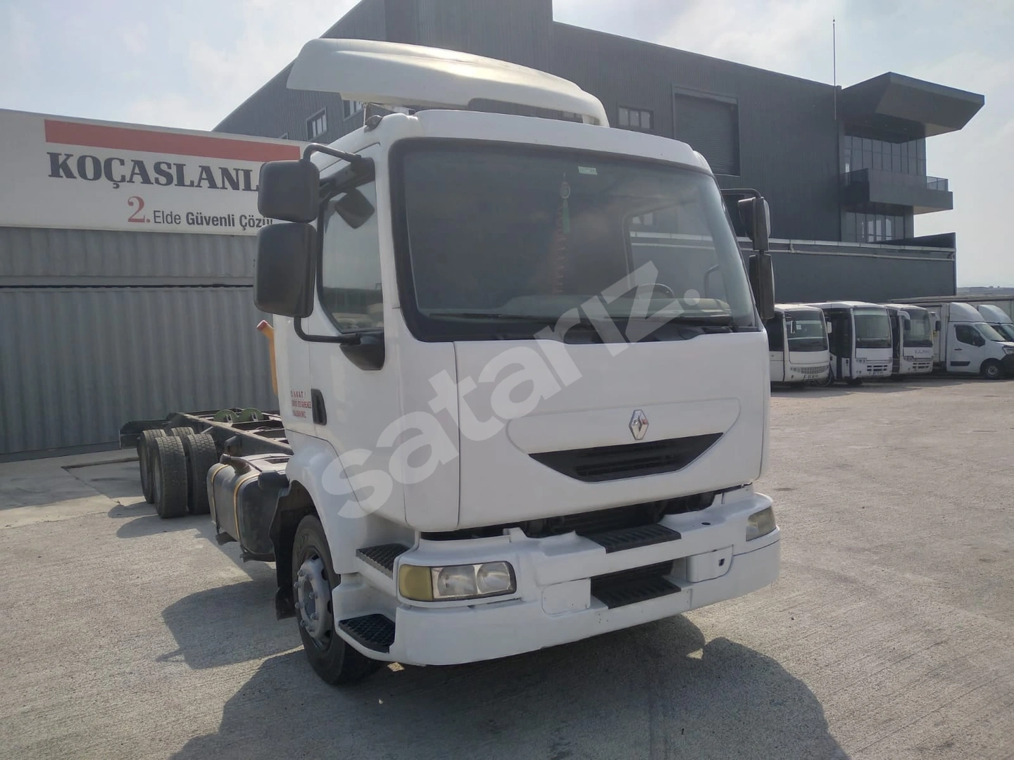 6 AY SIFIR FAİZ KOÇASLANLAR2'DE RENAULT MIDLUM SASI 210.16 6X2
