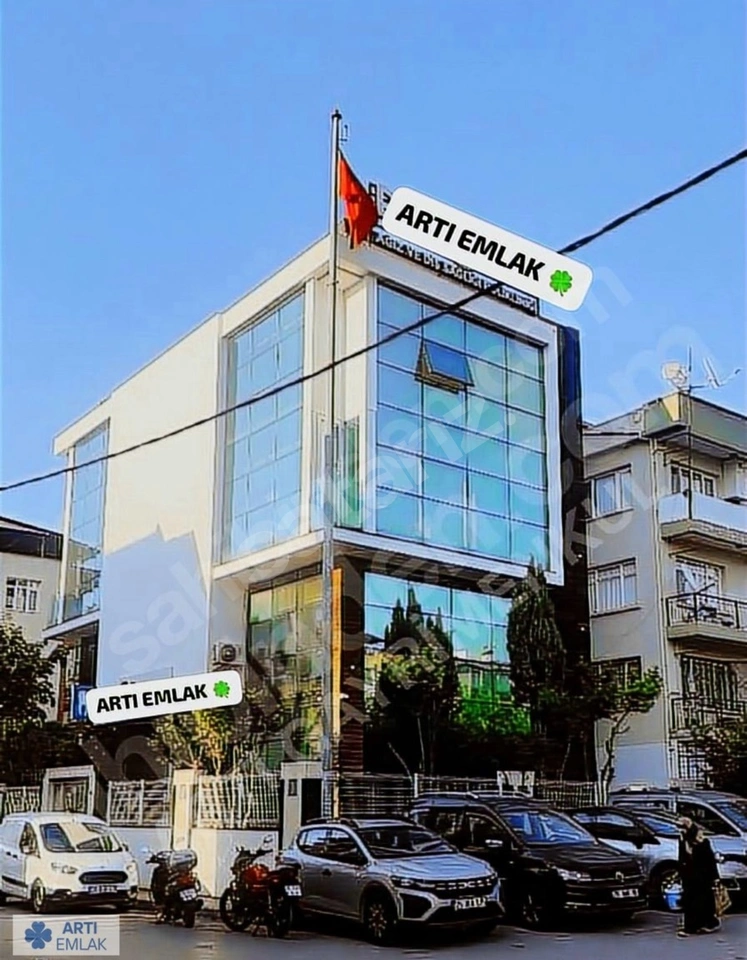 ARTI Emlak Şirinyer Merkez Komple Kiracılı Bina