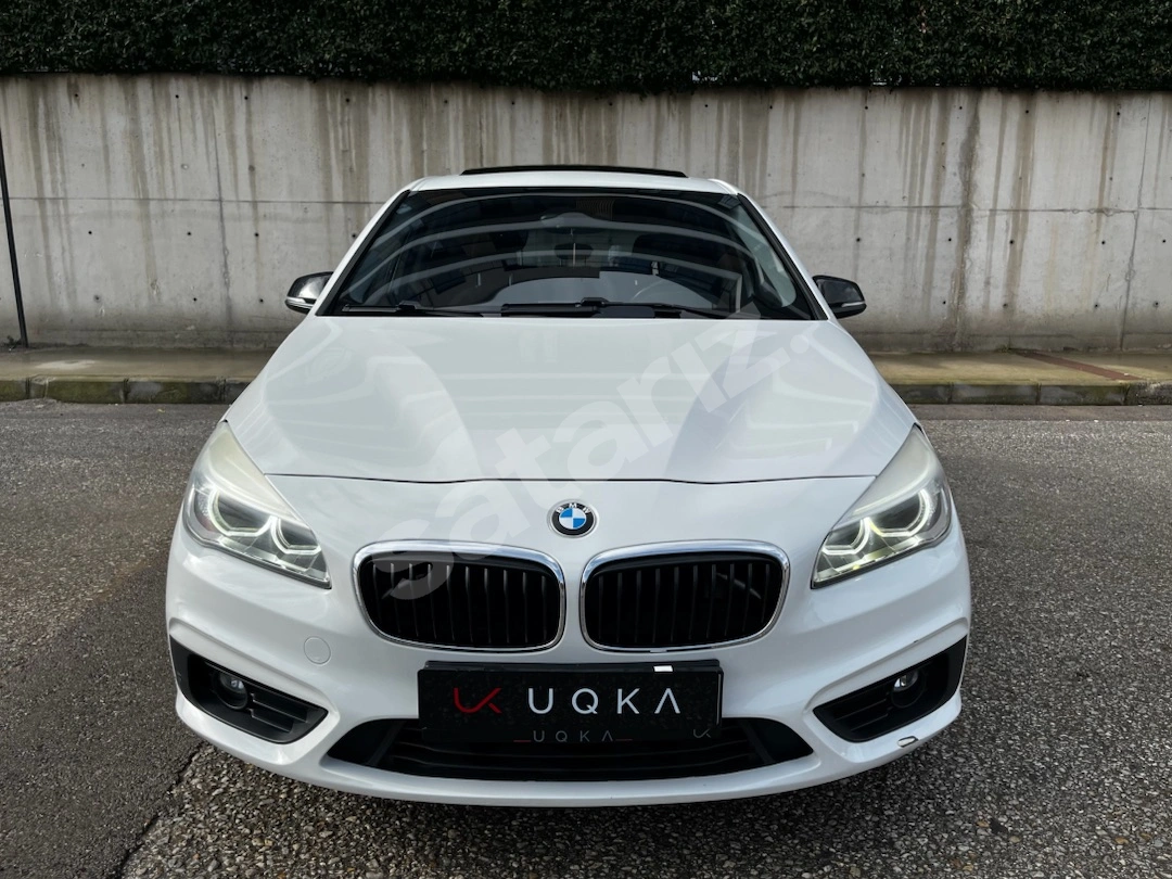 UQKA 2015 BMW 2.18 130.000 km