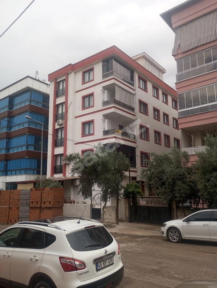 İSTASYON MAH. CUMHURİYET İLKOKULU KARŞISI 2+1 DAİRE SATILIK