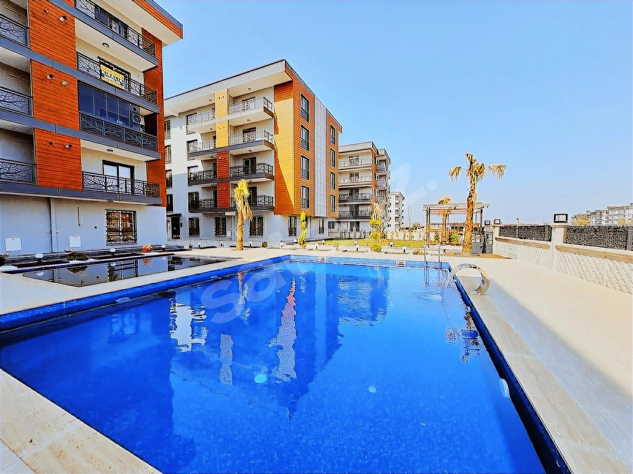 Mahan Gayrimenkul'den Kiralık Sıfır Eşyali 1+1 Daire