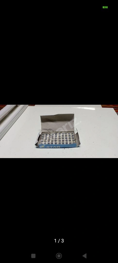Antika Kutusunda El Feneri Lambaları