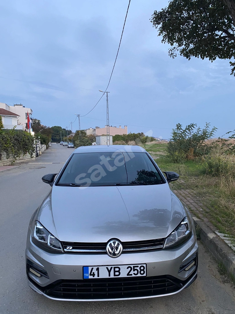 Volkswagen Golf 215.000 KM