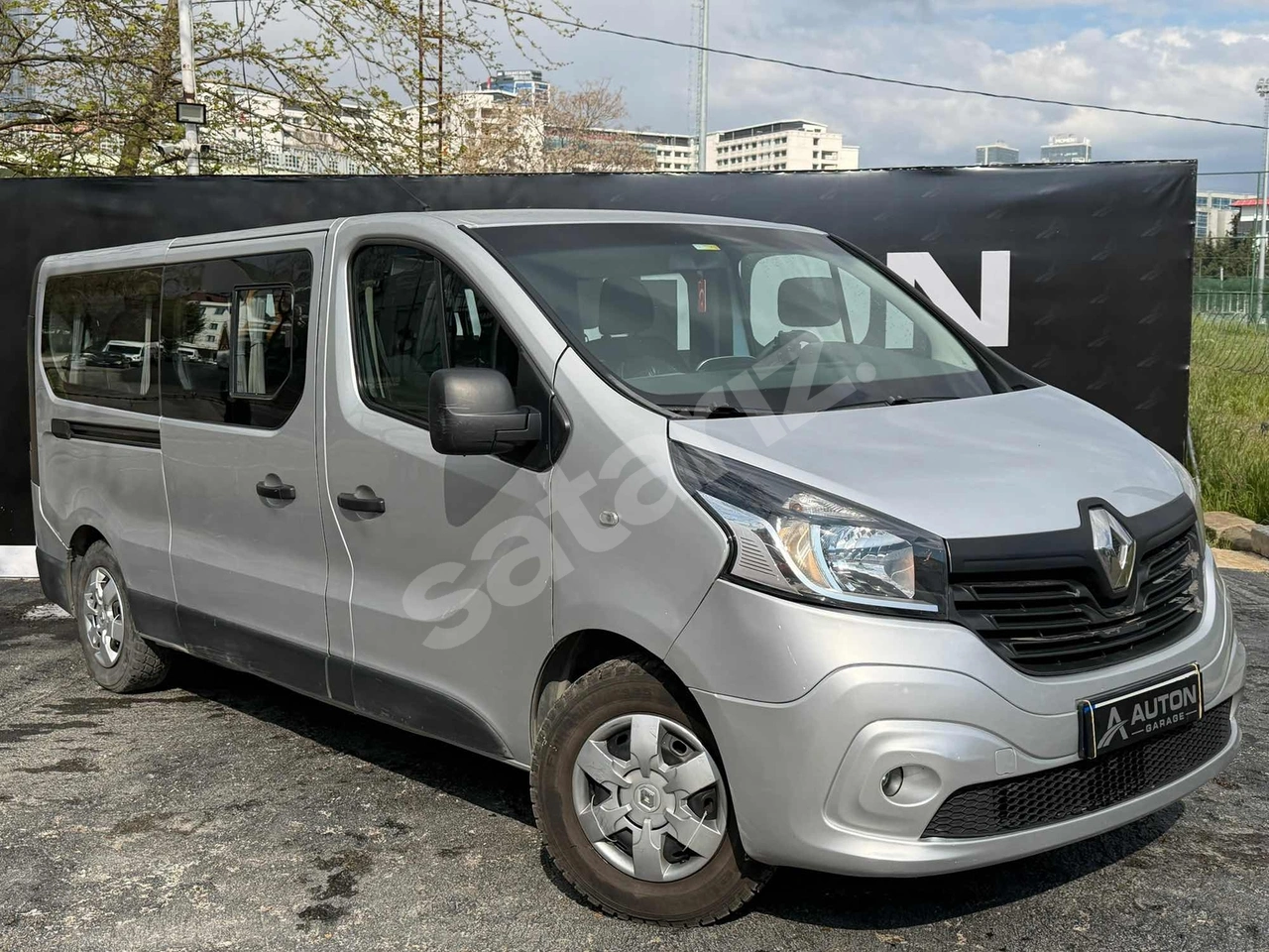 AUTON GARAGE 2015 9+1 MİNİBÜS %30 PEŞİNAT K.KARTINA 12 AY VADE
