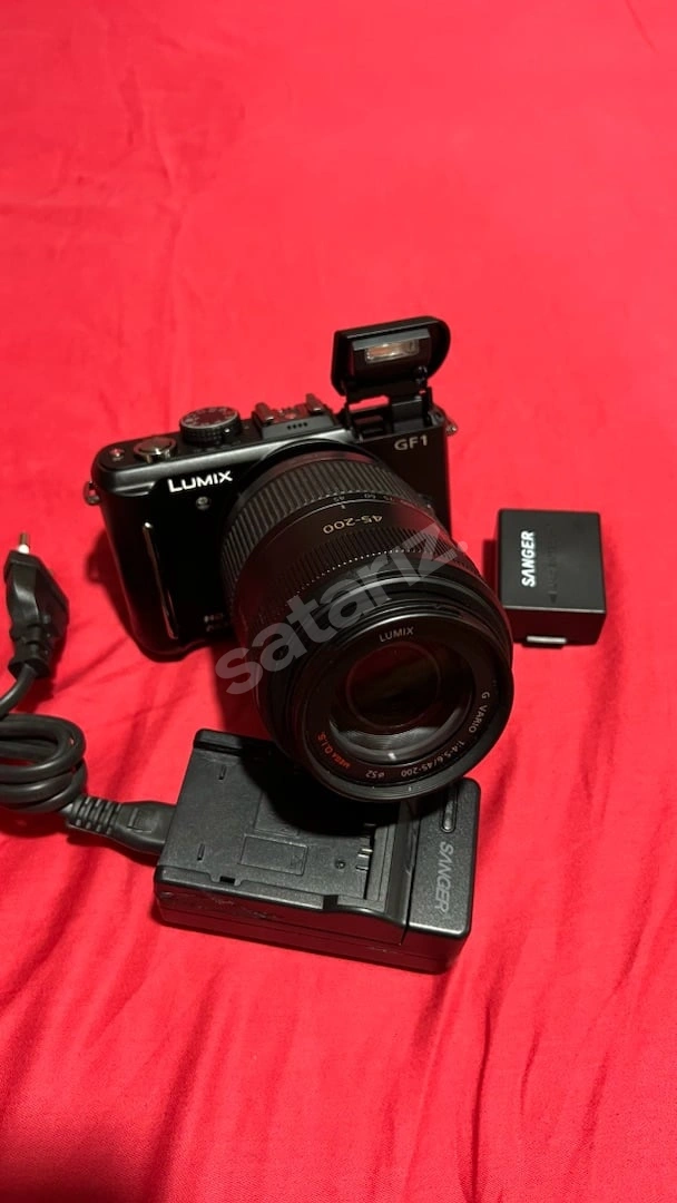 Panasonic DMC-GF1 (Aynasız)