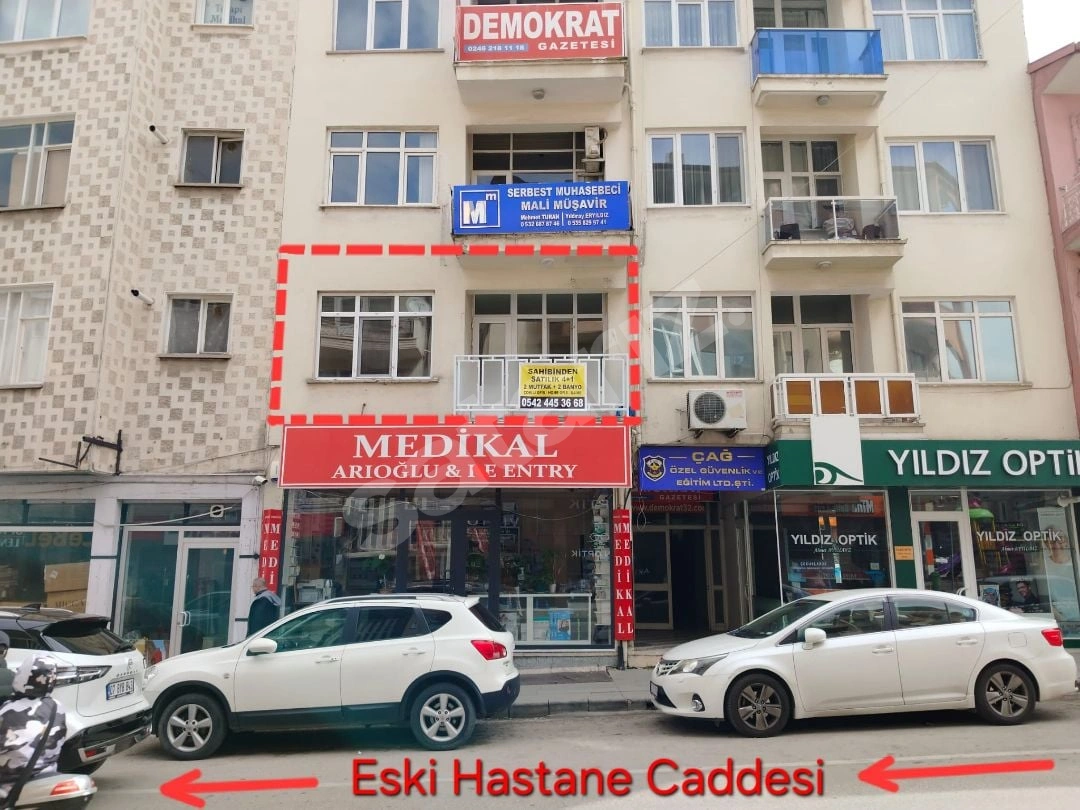 Sahinden Satılık 4+1 Ofis Veya 2 Adet Stüdyo Daire