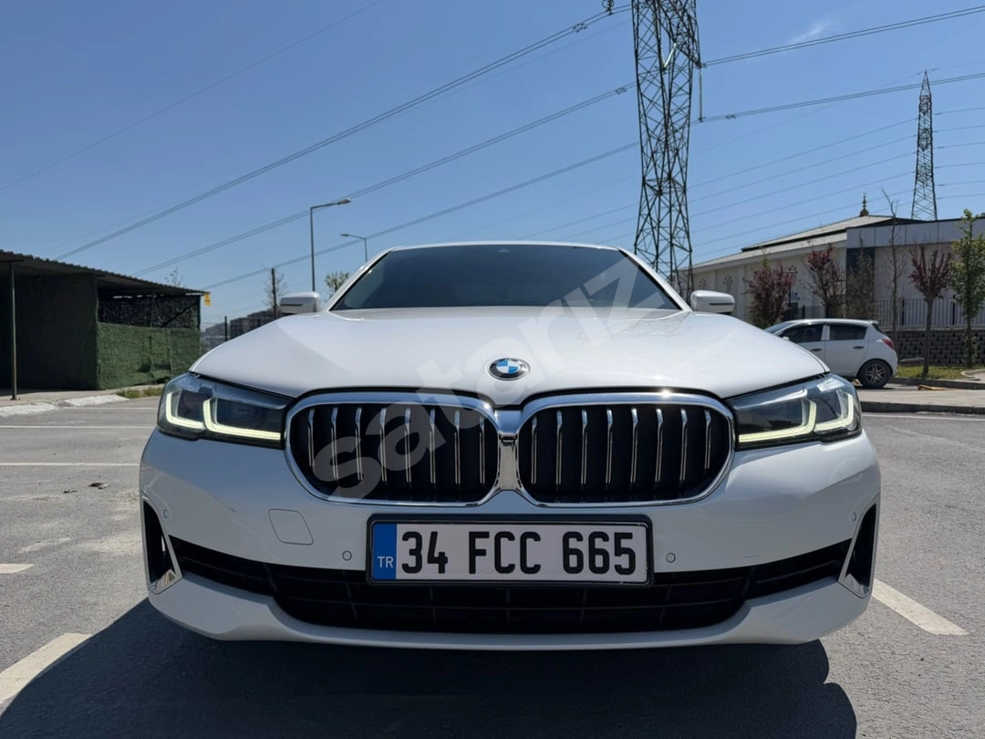 2022 BMW 520i Luxury Line/Sedefli Beyaz/94.000km/Borusan Bakımlı