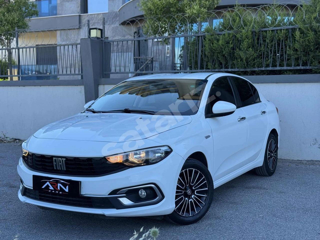 ARN CARS'DAN 2022 ÇIKIŞLI FİAT EGEA EASY PLUS-12 AY K.K TAKSİT
