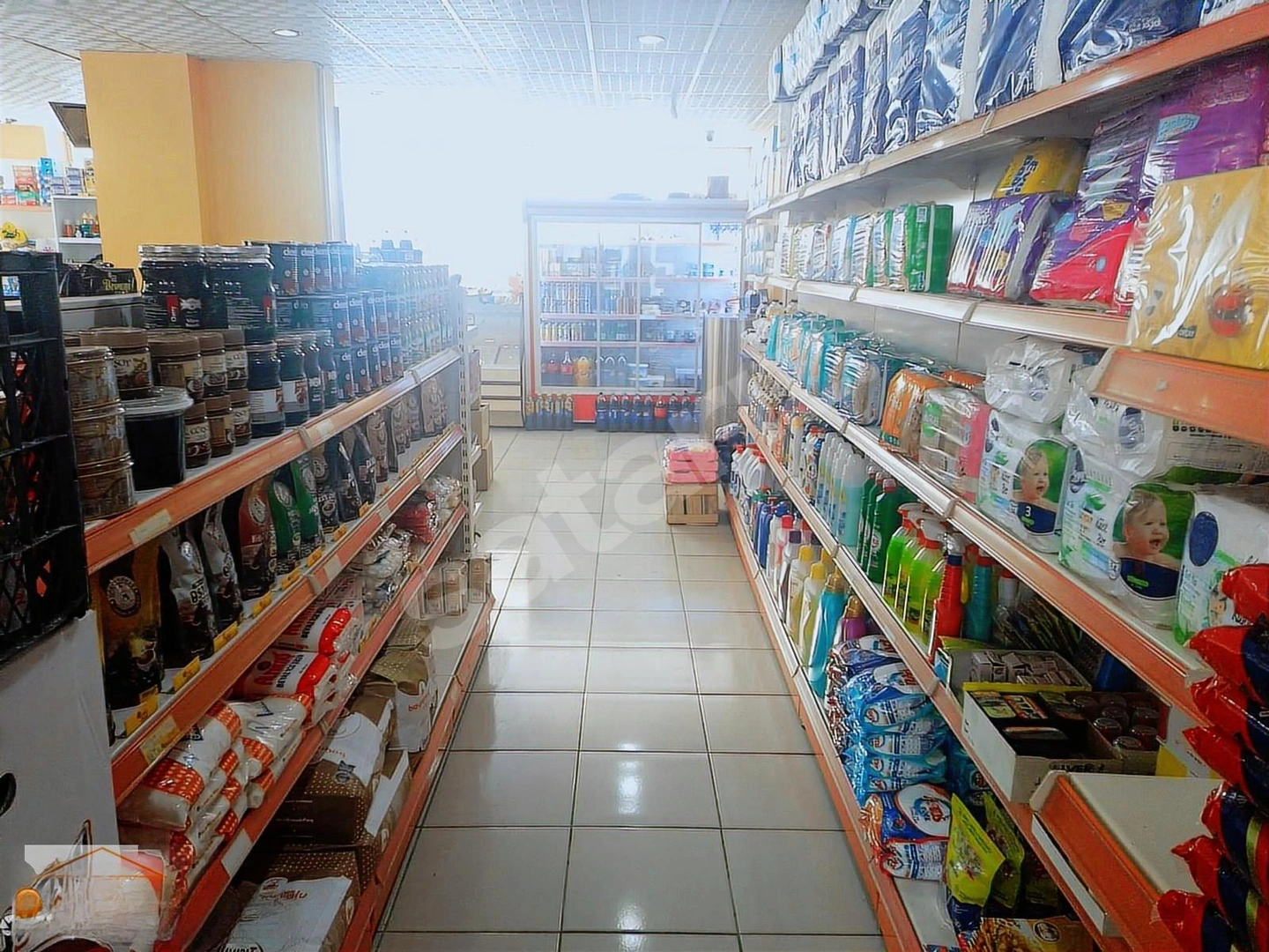 Yıldızkentte Devren Satılık Yüksek Cirolu Market İşletmesi