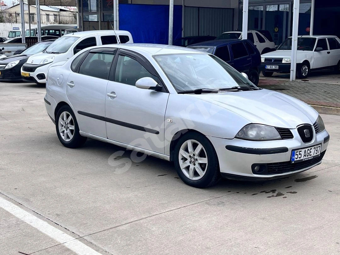 55 YILDIZ OTOMOTİV DEN MÜKEMMEL TEMİZLİKTE DÜŞÜK K.M Lİ CORDOBA