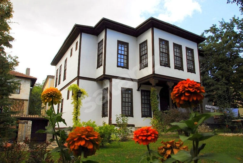 MEHVEŞ HANIM KONAĞI