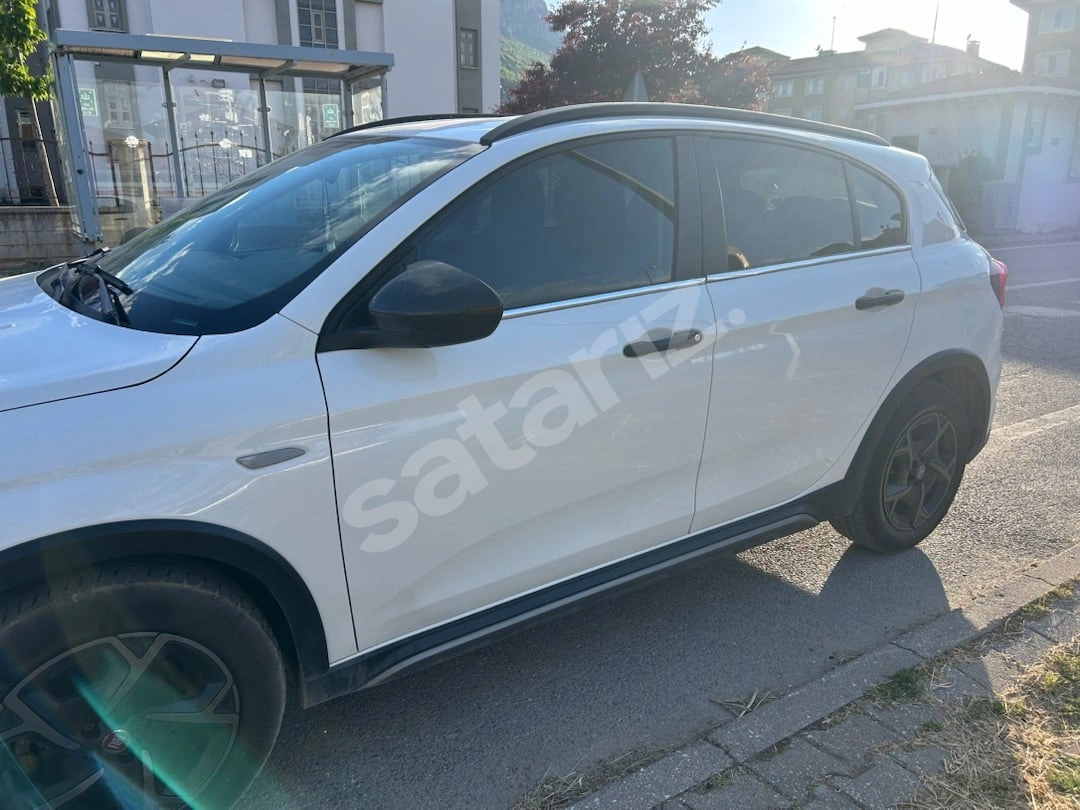 Bayandan Hatasız Boyasız Tramersiz Tüm Bakımları Yapılmıştır