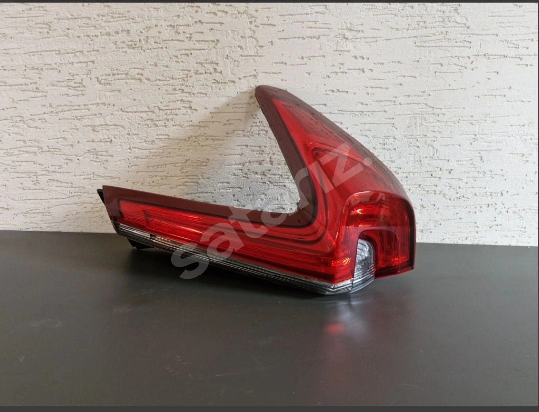 HONDA CRV SAĞ STOP LAMBASI SIFIR 2019-2022