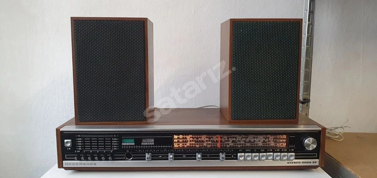 1960 Nordmende 6005 Antika HS Kolonlu Radyo