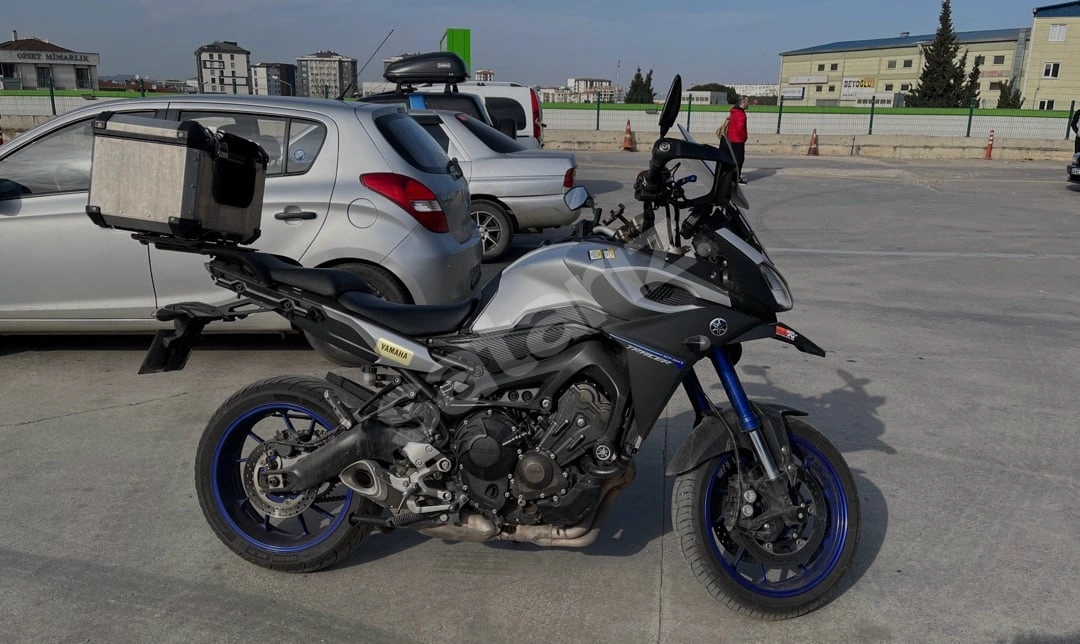 Temiz Yamaha Tracer 900 2015 Kaçmaz