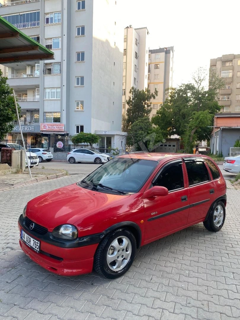 DÜŞÜK KM 2000 MODEL 1.4 CORSA
