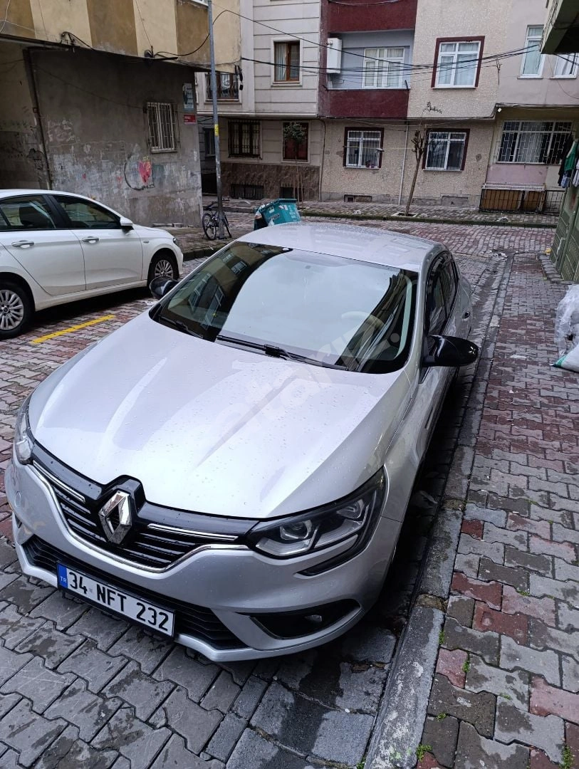 Sahibinden Temiz Megane 4 Touch Paket 190. Binde