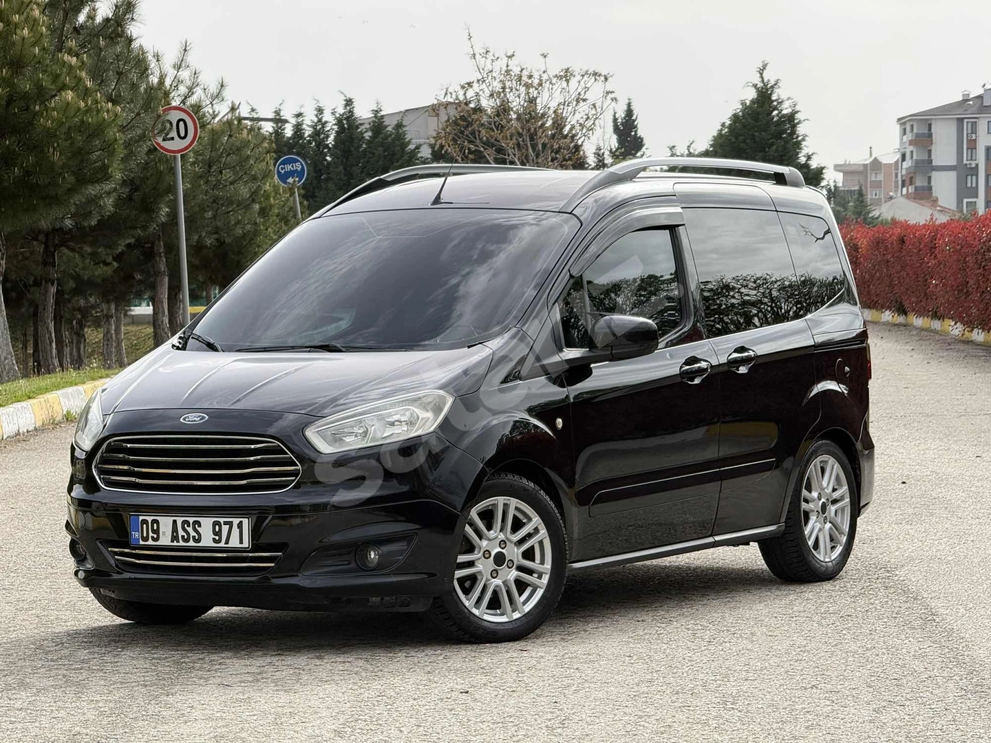 FORD COURİER 1.6TDCi TITANIUM PLUS SIFIR MOTOR-OTOMOBİL RUHSATLI