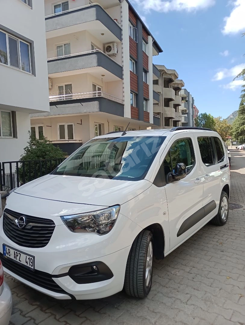 3 Yıl Extra Garantili, İlk Sahibinden. Hatasız, 12 Bin Km.