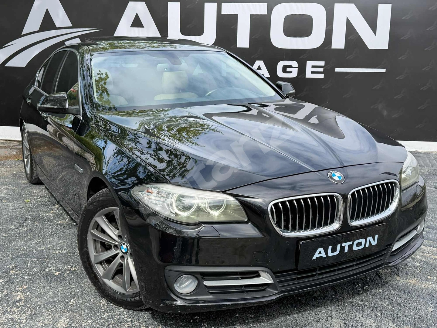 AUTON GARAGE 2013 520İ HATASIZ 257.000KM %30 PEŞİNAT 36 AT VADE