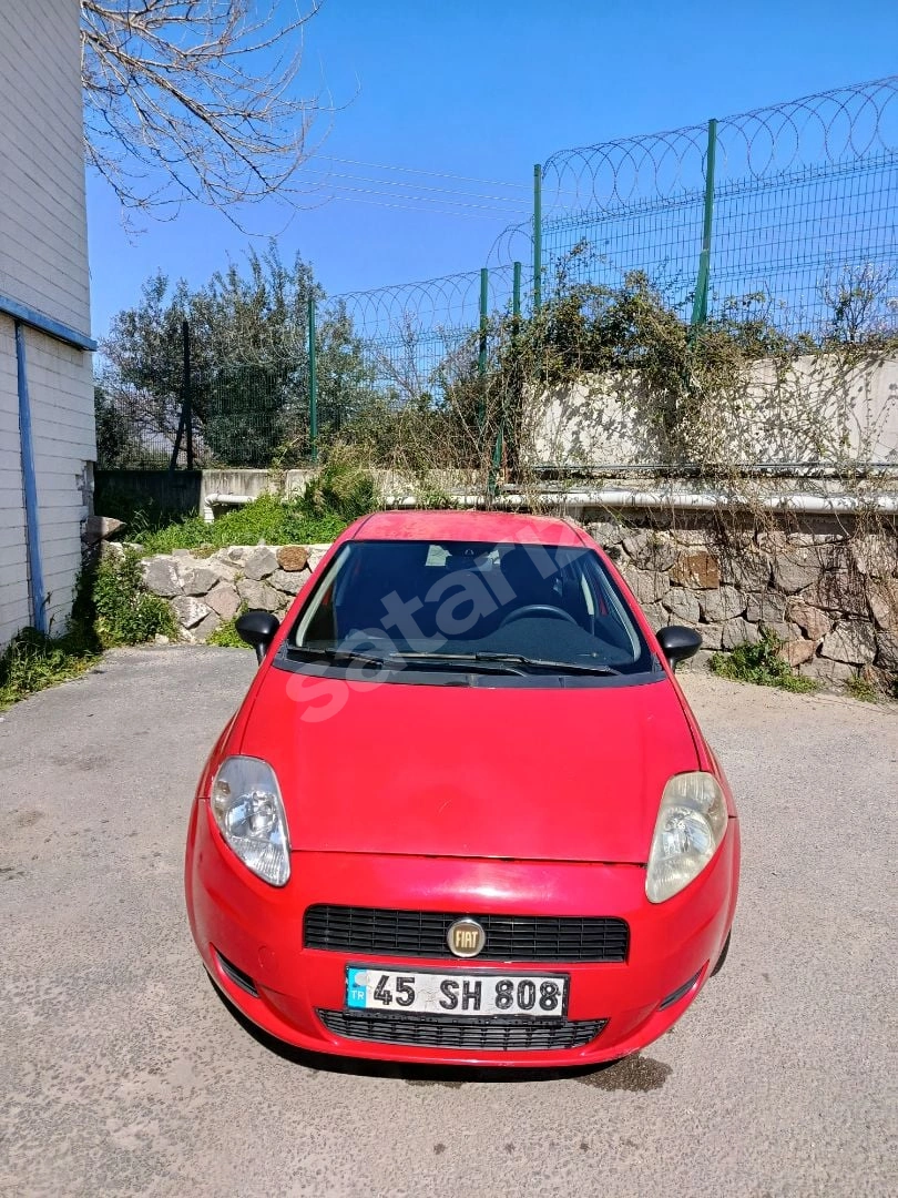 MEMURDAN SATILIK GRANDE PUNTO