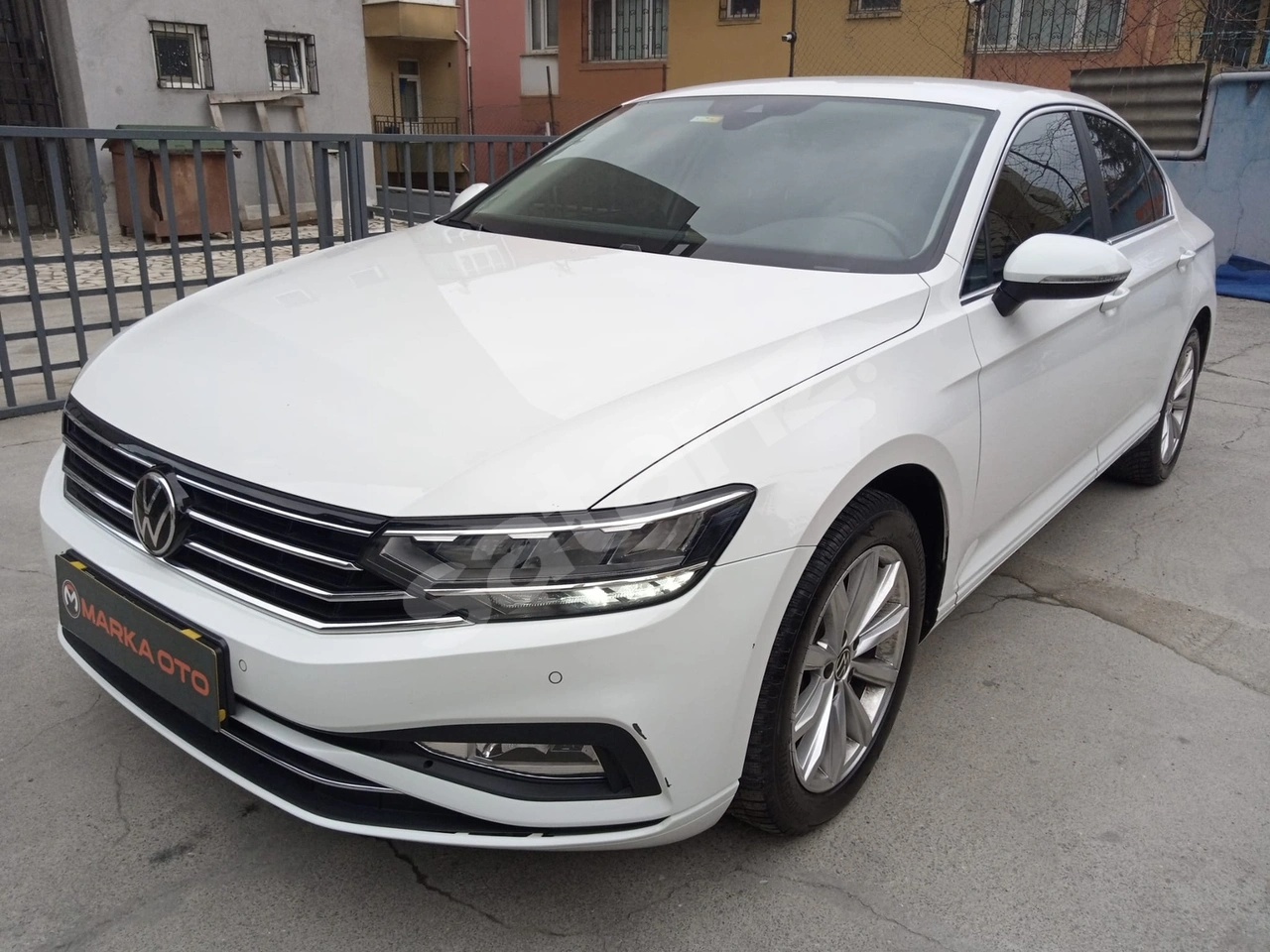 MARKA OTO DAN 2021 PASSAT 1.5 TSI BUSİNESS OTOMATİK 41.000 KM