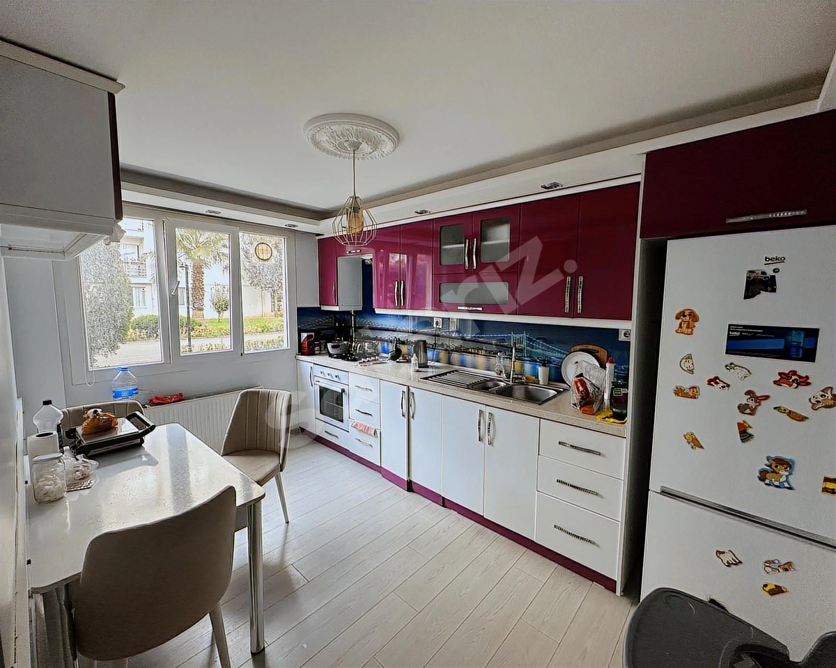 GEBZE TATLIKUYU FİYAKA SİTESİ HAVUZLU VE LÜX SATILIK 2+1 DAİRE