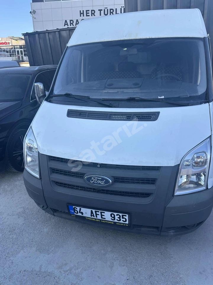 YEPYENİ VİZE Lİ V 184 MOTOR YENİ KASA TERTEMİZ FORD TRANSİT