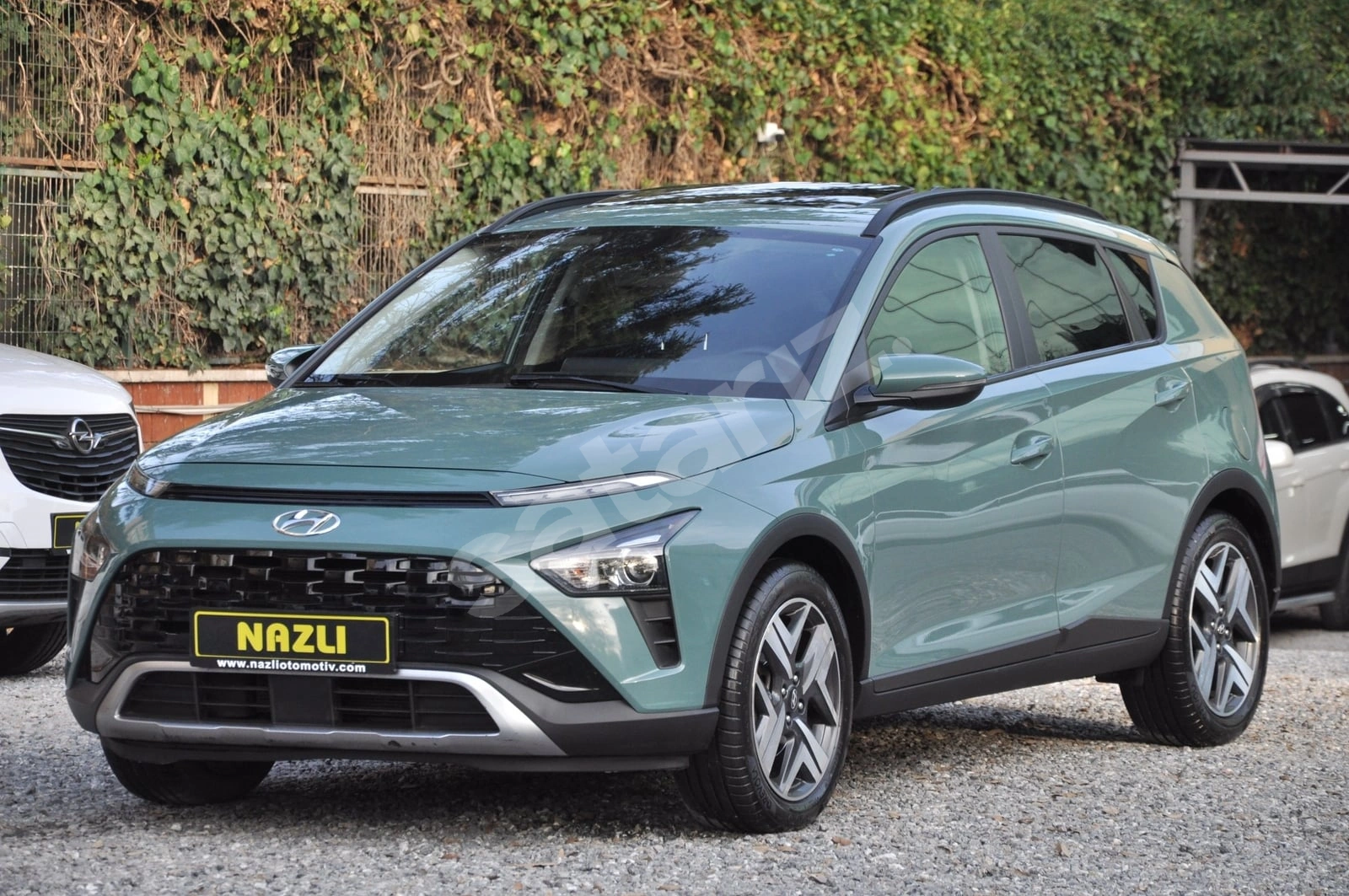 2021 HYUNDAI BAYON (senetle taksitlendirme seçeneğimiz vardır)