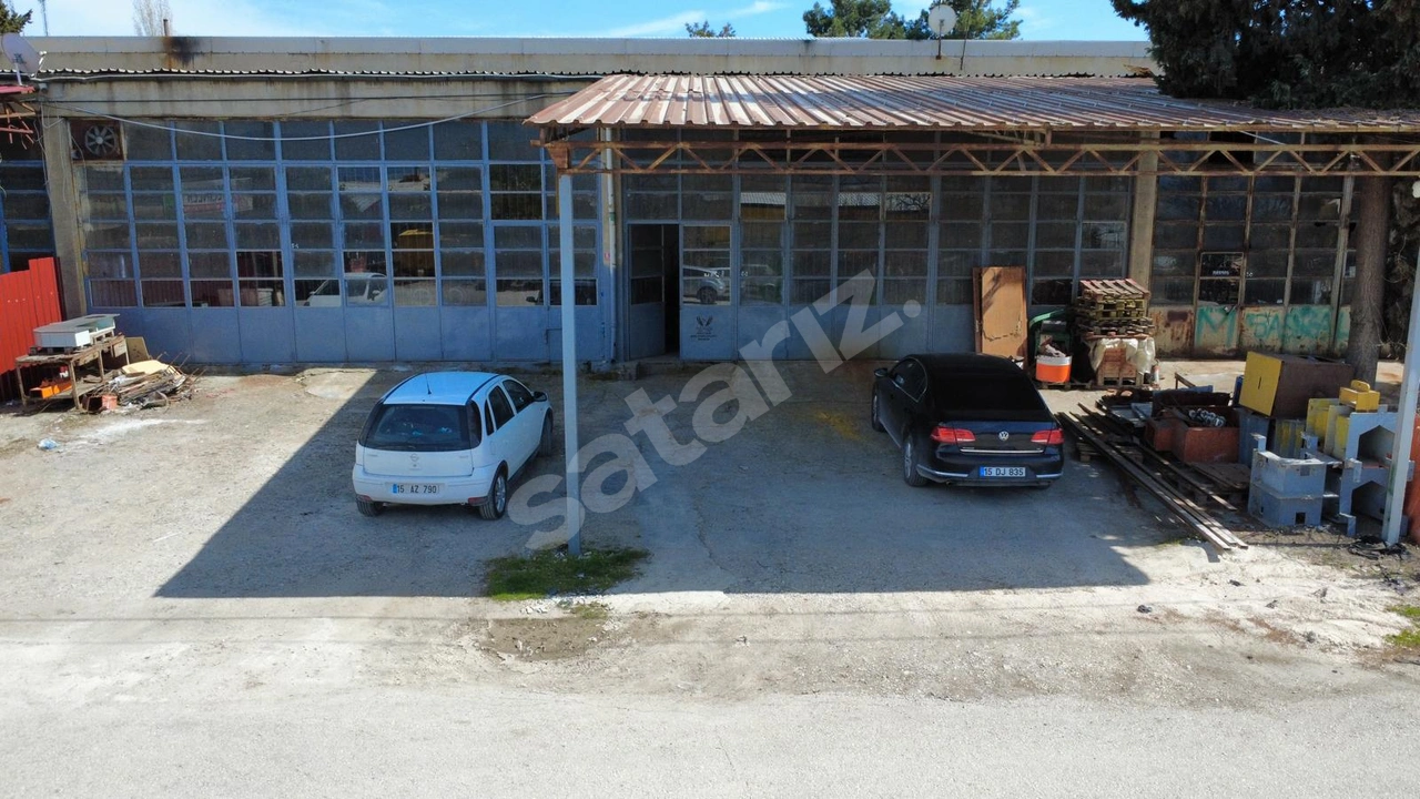 BURDUR SANAYİ SİTESİNDE SATILIK DÜKKAN
