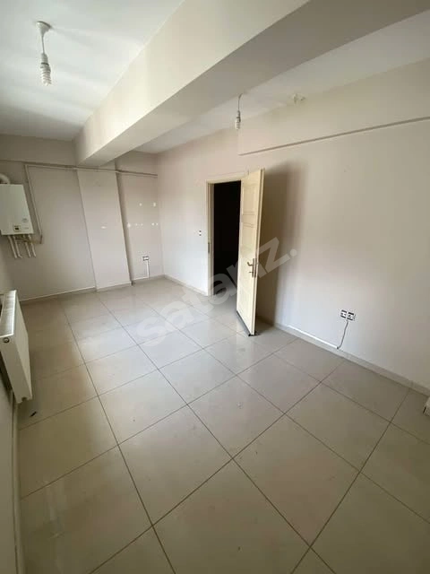 KİRALIK OFİS & BÜRO TERASLI ....
