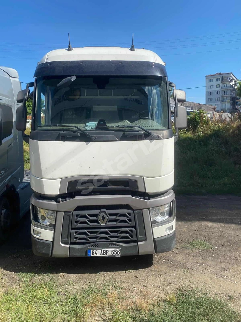 2021 RENAULT TRUCKS T 520 ORJ BİNEK ARAÇ TAKASI OLUR