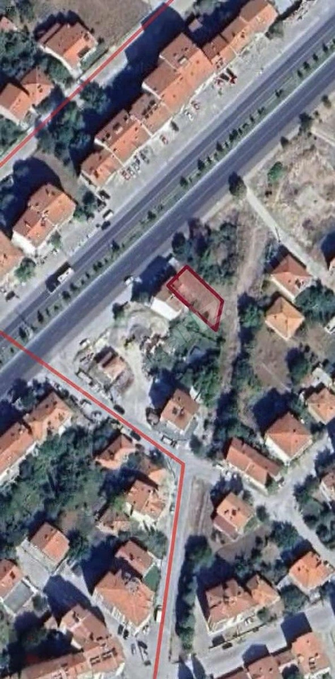 Banaz ANA CADDE ÜZERİNDE 6 KATA İMARLI ARSA