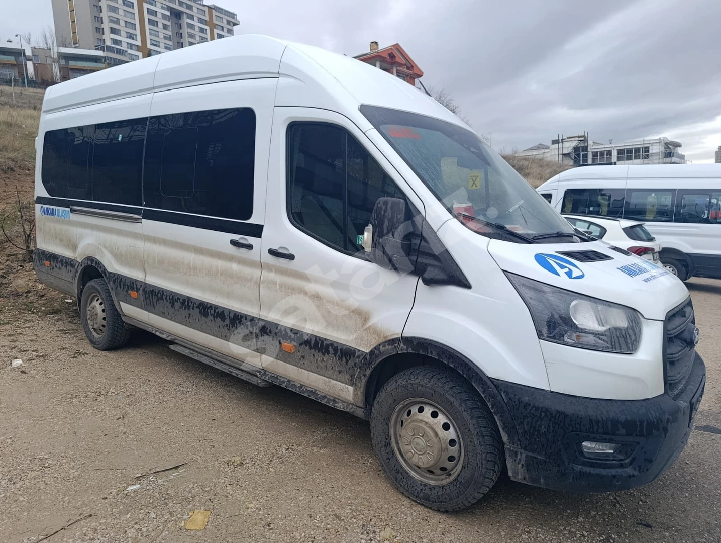 2025 Model 16+1 Transit Hatasız Faturalı 49.000 Km
