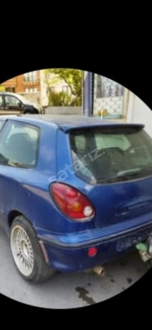 Fiyat bravo2001 1.6 SX Önden hafif hasarlı çekme belgeli