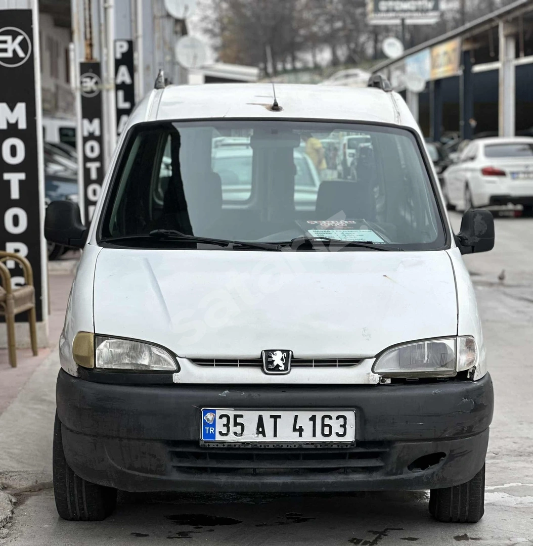 PEUGEOT PARTNER 2000 MODEL