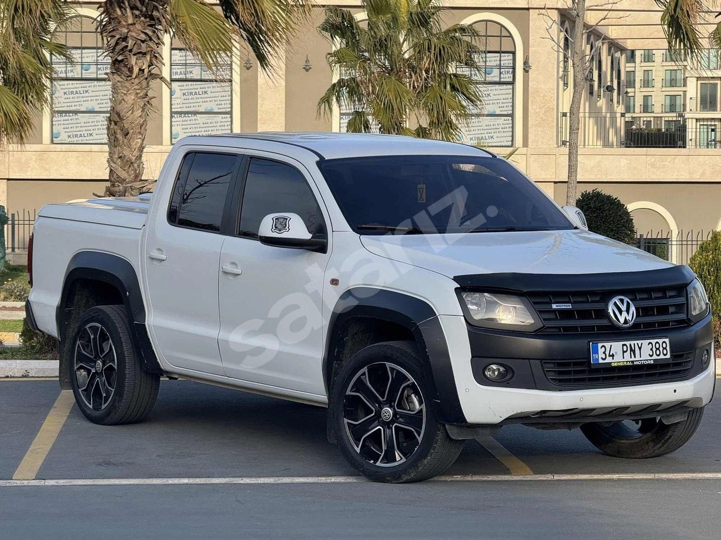 420.000 TL PEŞİNAT KALANA 36 AY BOYASIZ-DEĞİŞENSİZ -AMAROK