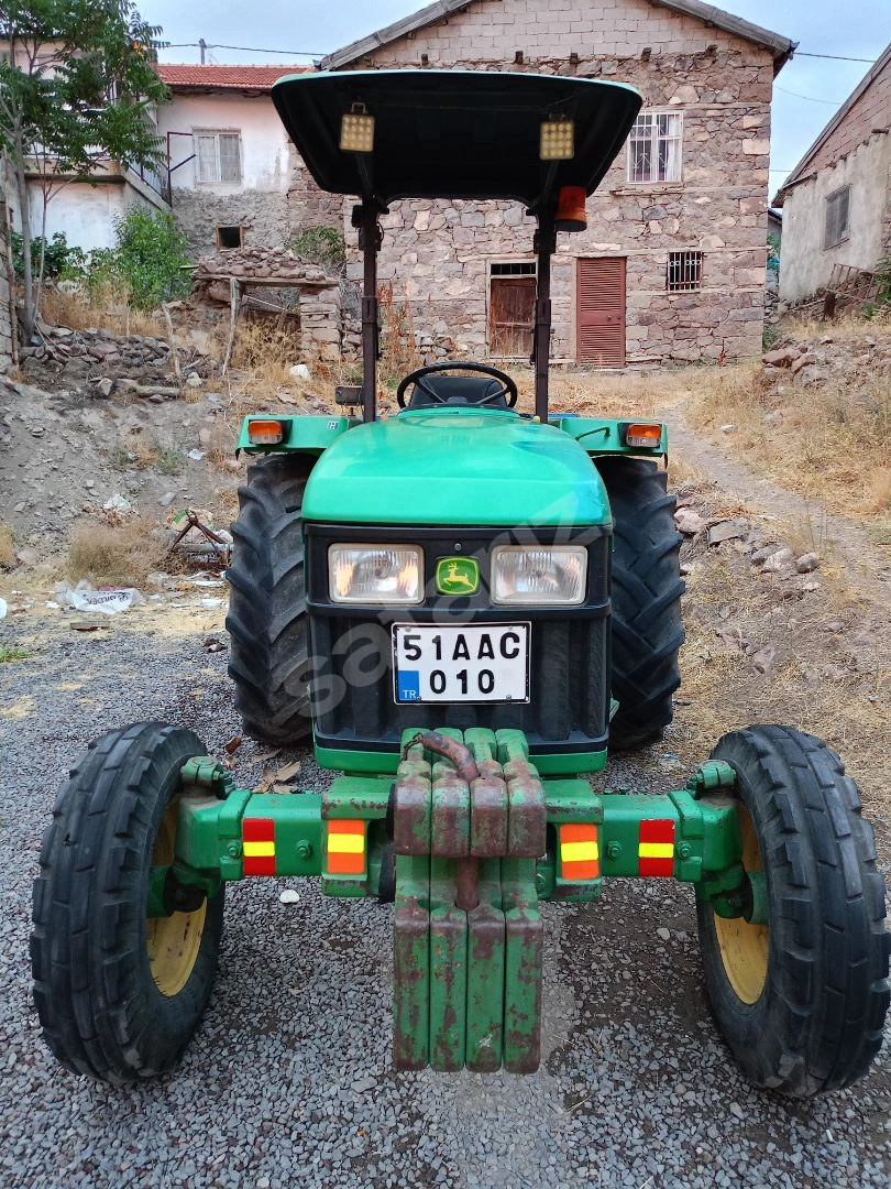 John Deere 5303 2 WD  2008 Model