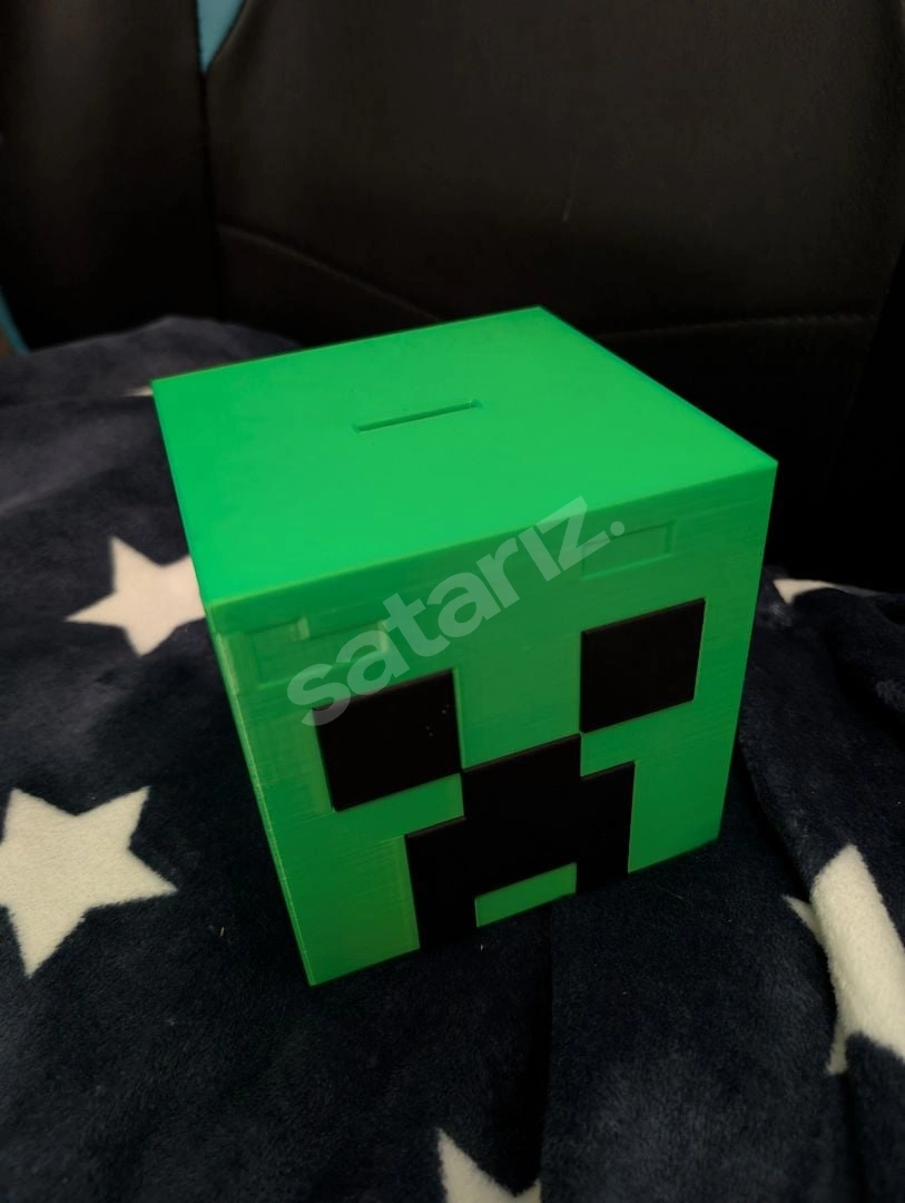 Minecraft Creeper karakterinin İkonik tasarımına Sahip Kumbara
