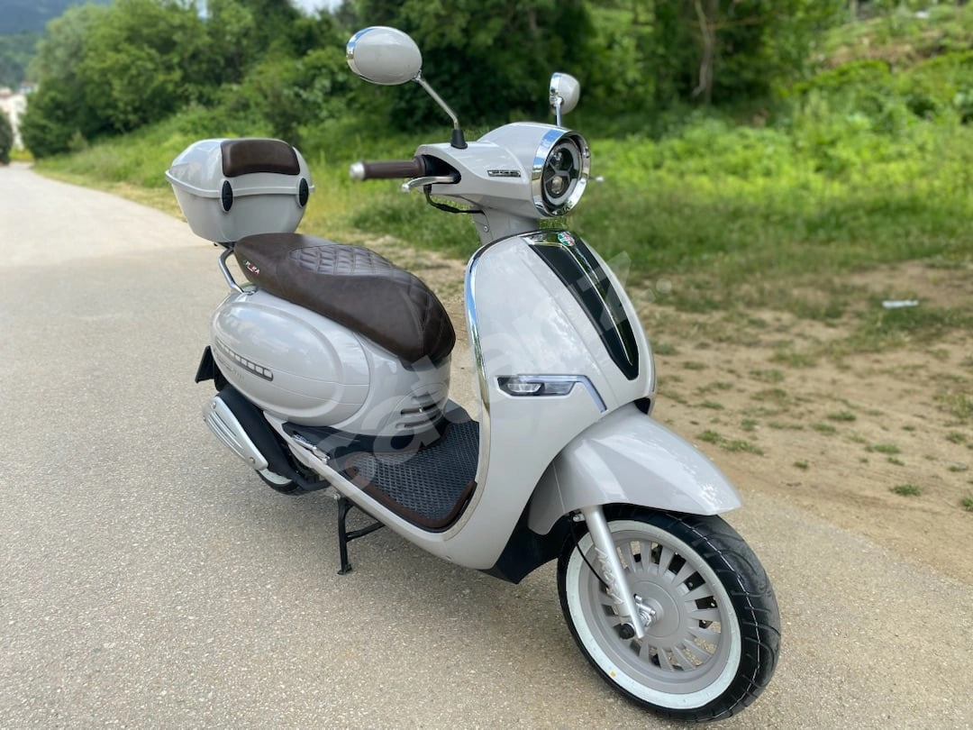 HATASIZ BOYASIZ DÜŞÜK KM S 125 MAKYAJLI