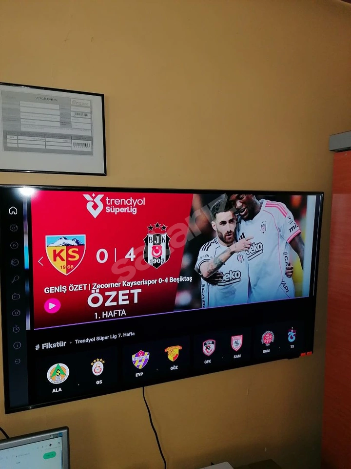 SAMSUNG M7 43" TV/MONİTÖR