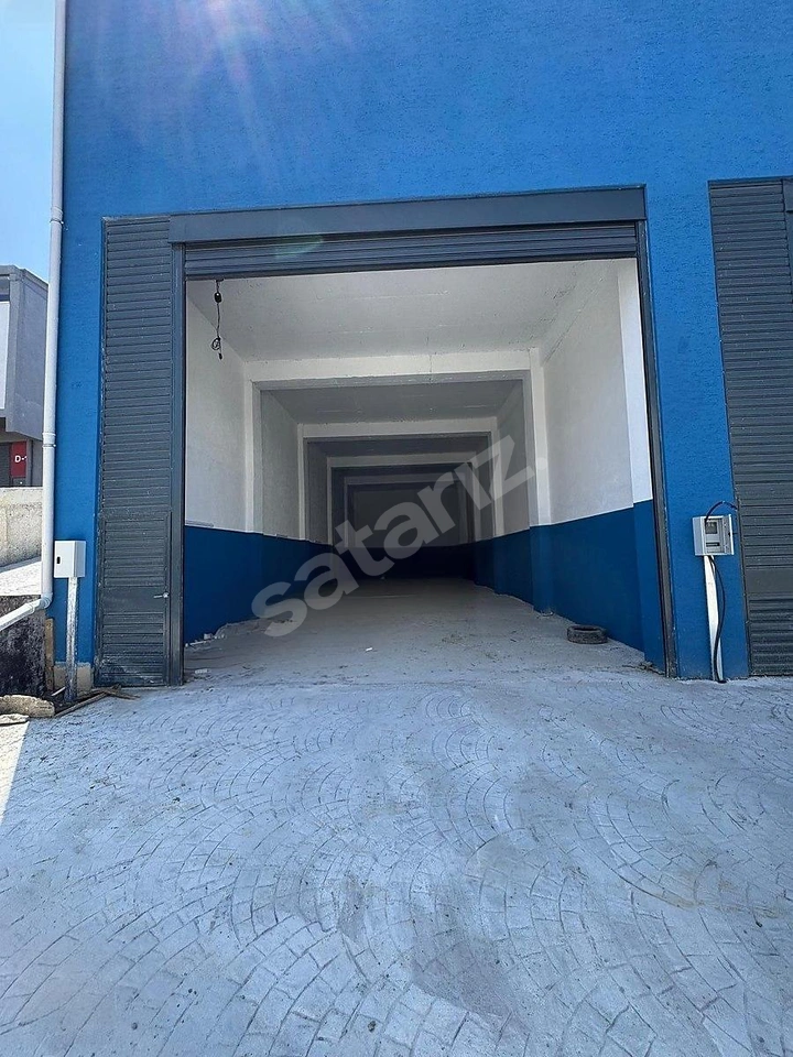 Yeni Yapı! Sanayiye Komşu 250 m² Yüksek Tavanlı Kiralık İş Yeri