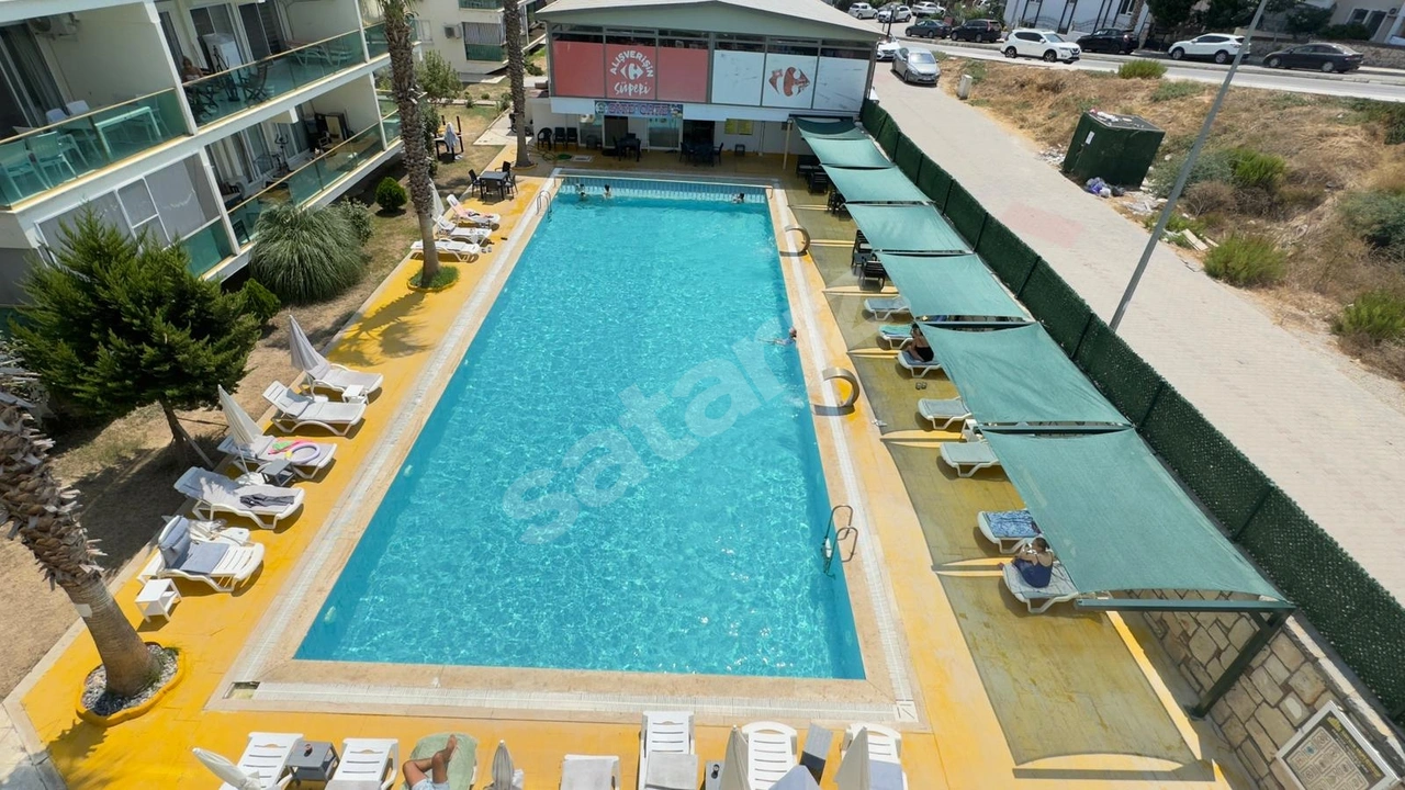 ALTINKUM'DA SITE IÇERISINDE HAVUZLU 2+1 DAIRE DENİZE 800 METRE