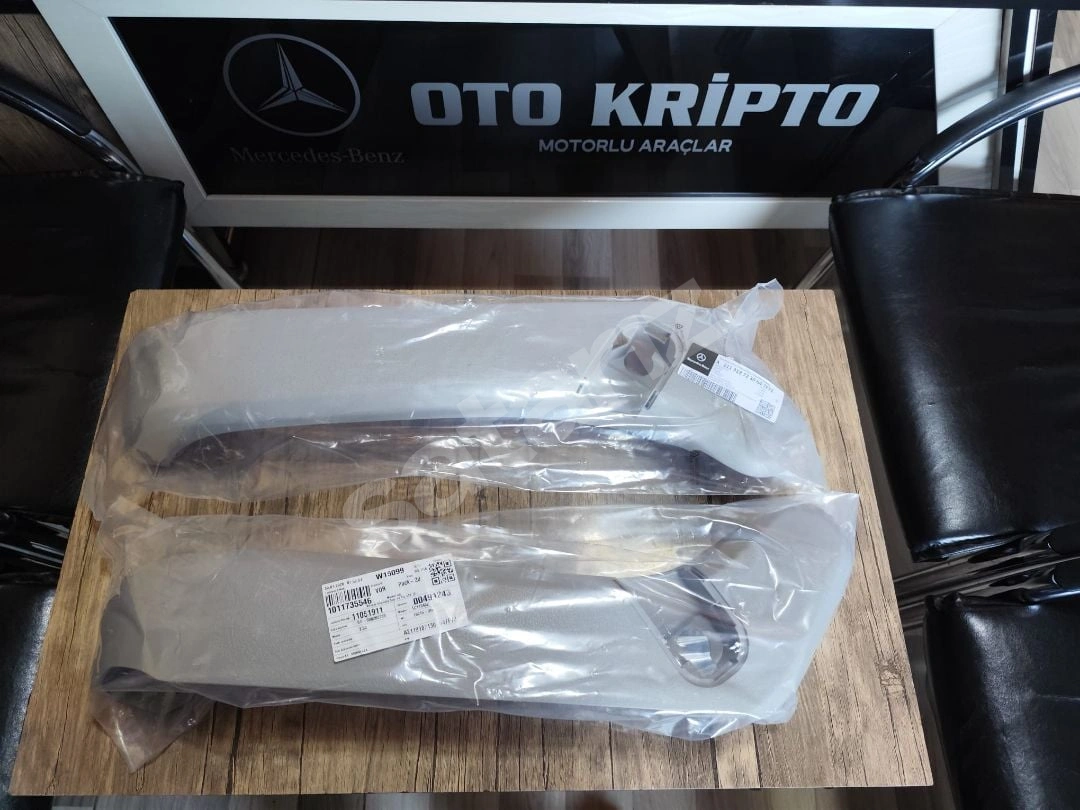 Mercedes W211 Ön Koltuk Yan Plastik Kaplamaları SIFIR ORJİNAL