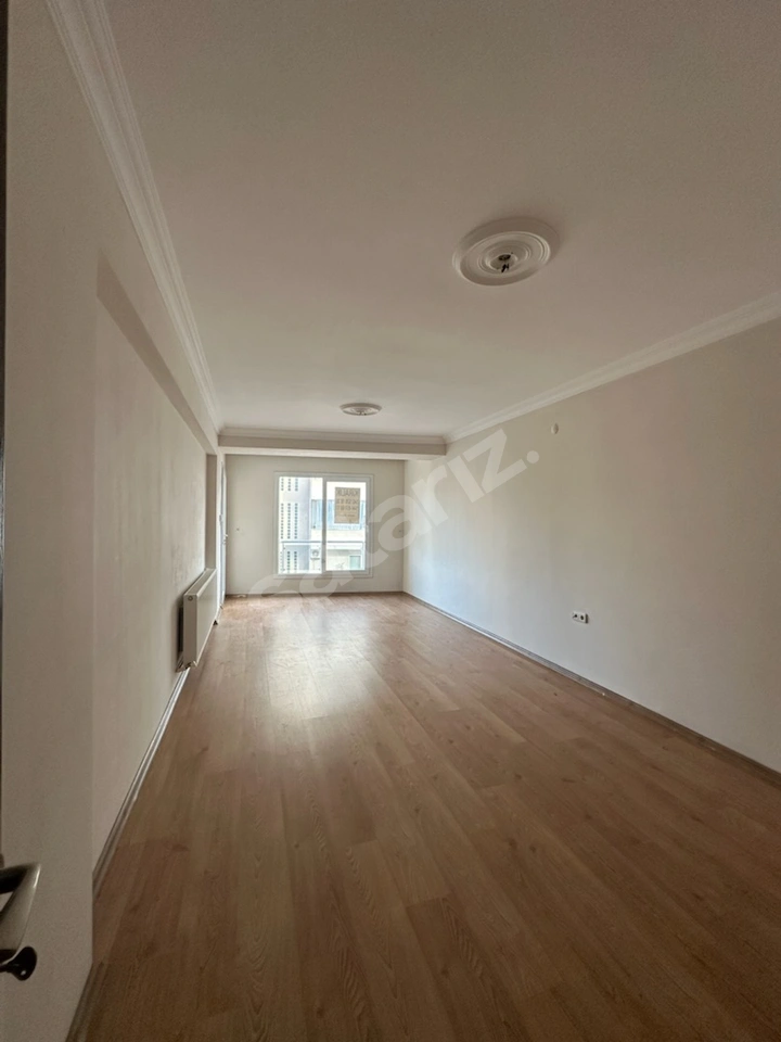 AĞABEY'DEN PAZARYERİ YAKINI 3+1 ARAKAT SATILIK DAİRE